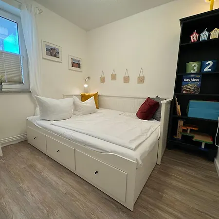 Birkenhof App 28, Backbord דירה ווסטרו